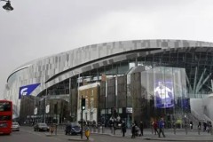 利物浦英联杯迎战南安普顿：强强对决，三叉戟蓄势待发